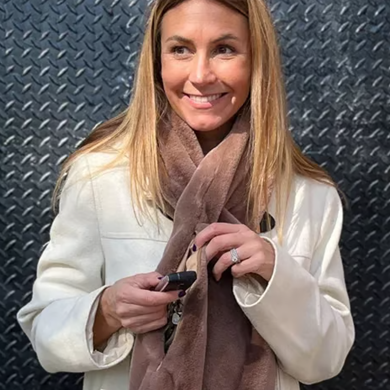 🧣Kuscheliger Schal mit versteckter Tasche