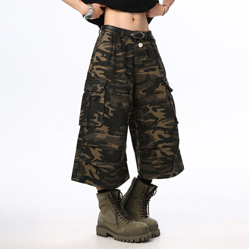 Unisex-Cargoshorts mit weitem Bein und Camouflage-Muster