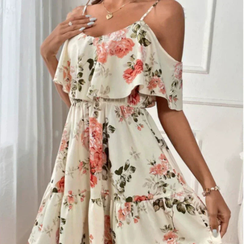 👗 50% RABATT! 🌸 Damen Boho Blumenprint Cold-Shoulder-Kleid – Leicht & fließend – Ideal für Sommer, Strand oder Gartenparty – romantischer Look mit Lässigkeit ✨☀️🌿